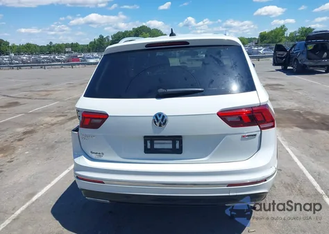 2019 Volkswagen Tiguan 2.0T Se/2.0T Sel/2.0T Sel R-Line/2.0T Sel R-Line Black z USA, uszkodzony, nr VIN 3VV2B7AX8KM017041